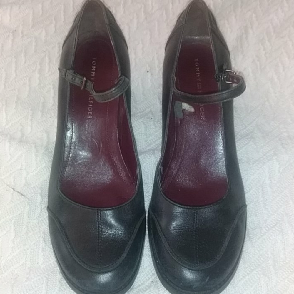 LAST CHANCE! Tommy Hilfiger Mary Janes